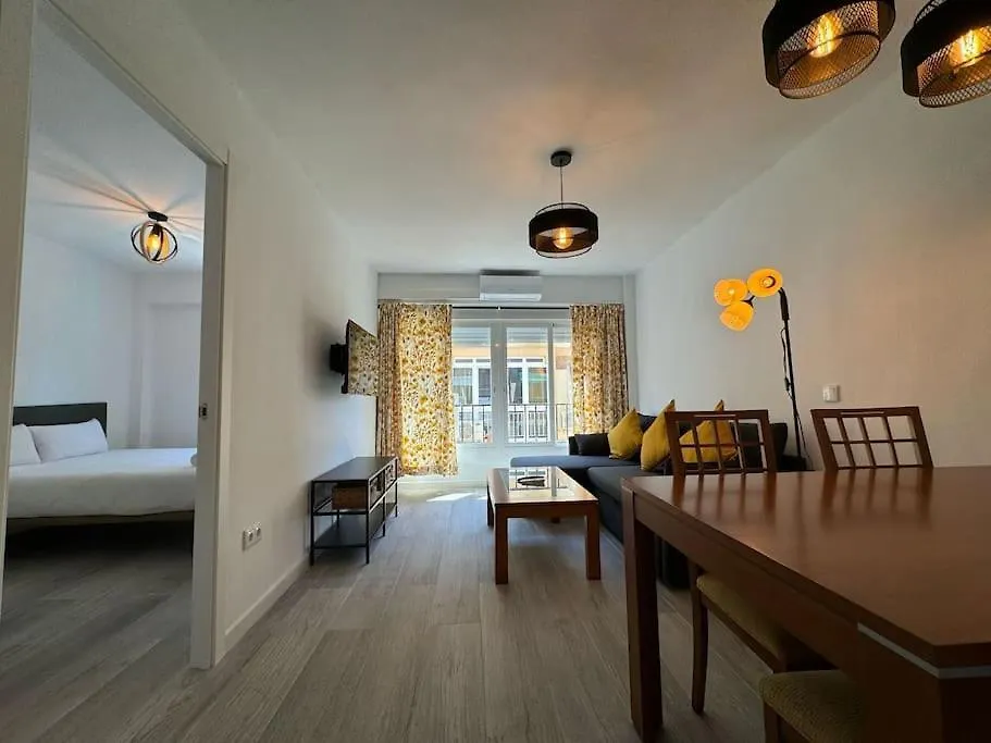 Shelter In Malaga - C1 Apartman